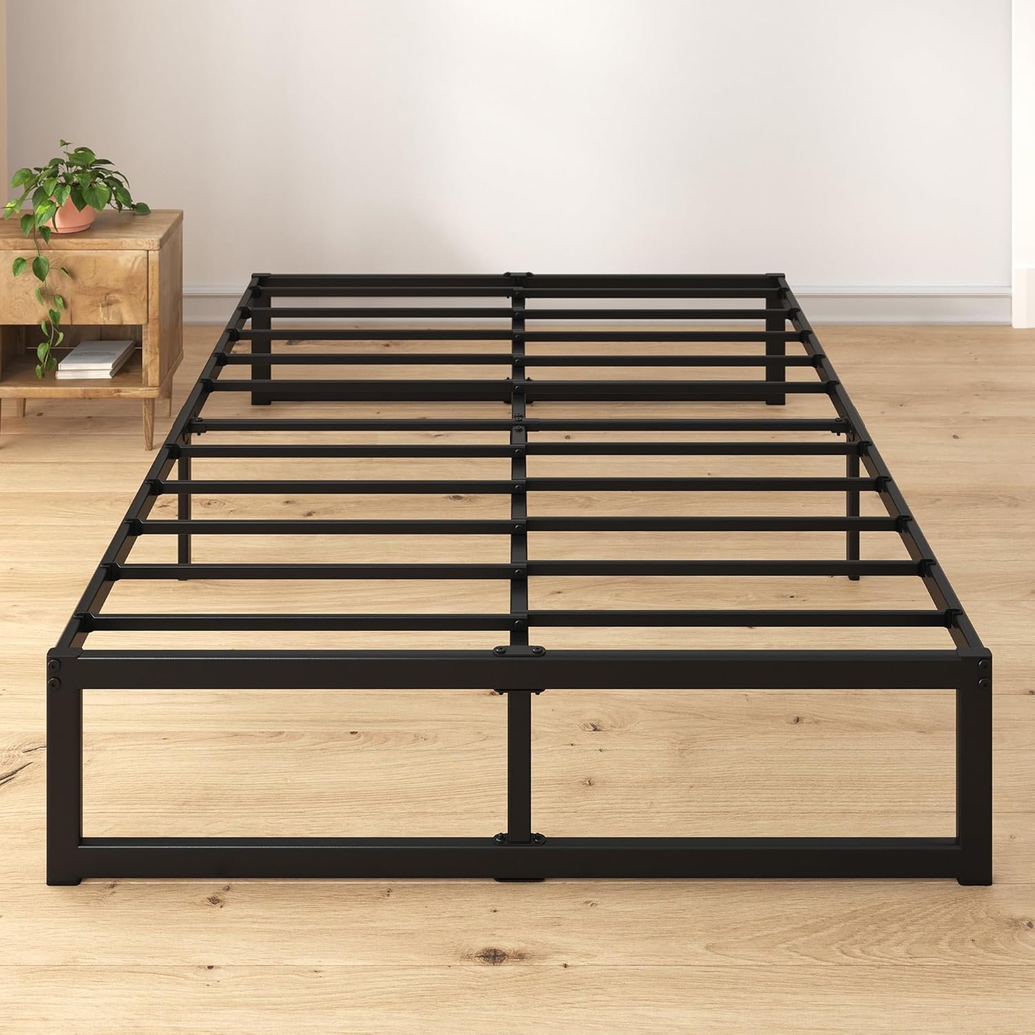 Zinus ABEL 14 Inch Platform Bed Frame, Steel Slat Support, Easy Assembly, No Box Spring Needed, Eco Friendly WonderBox(TM) Packaging, Black, Queen